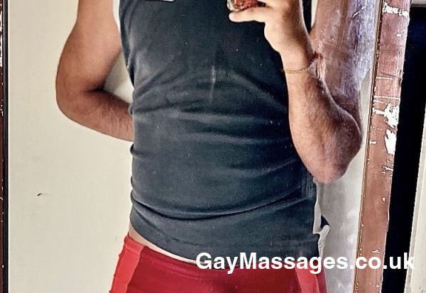 Qualified Gay Friendly Masseur E1 - Friendly And Professional